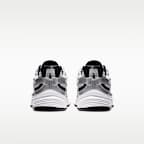 Nike Initiator